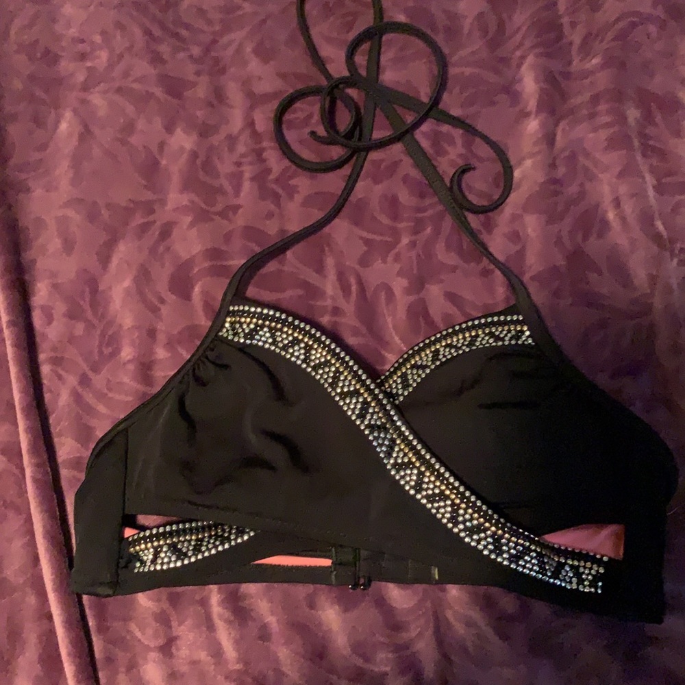 Bikini top